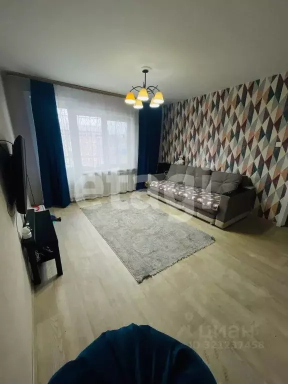 3-к кв. Бурятия, Улан-Удэ 102-й мкр, ул. Ринчино, 2 (66.0 м) - Фото 0