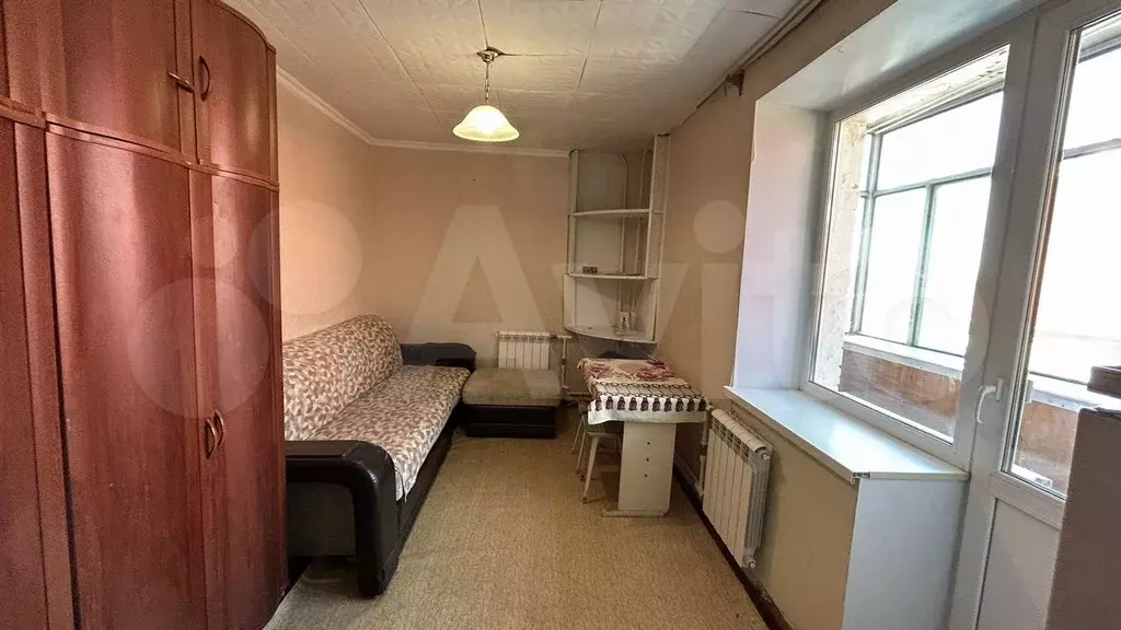 Комната 14,1 м в 4-к., 3/9 эт. - Фото 1