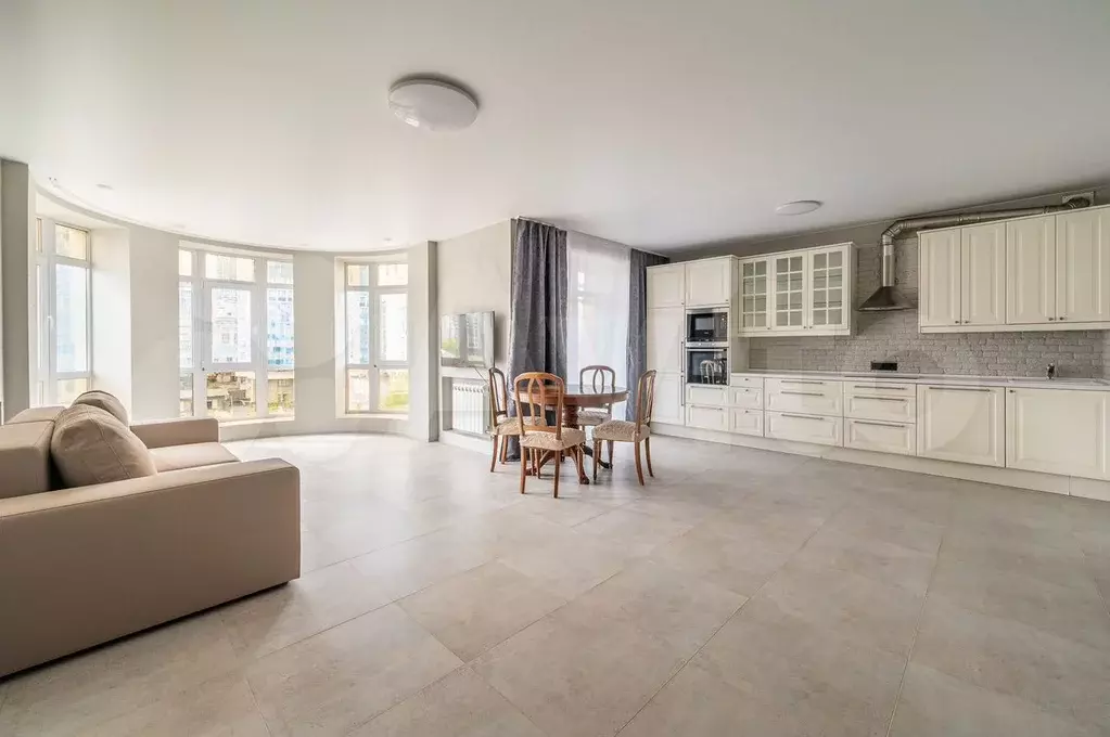 2-к. квартира, 80 м, 5/16 эт. - Фото 0