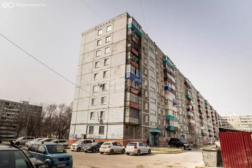 3-комнатная квартира: Комсомольск-на-Амуре, улица Дикопольцева, 32 ... - Фото 1