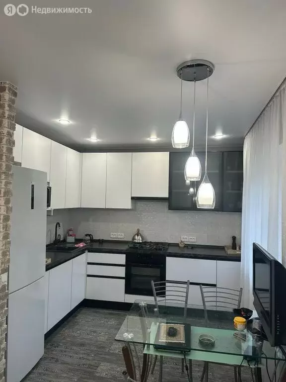 3-комнатная квартира: Протвино, улица Ленина, 4 (64 м) - Фото 2