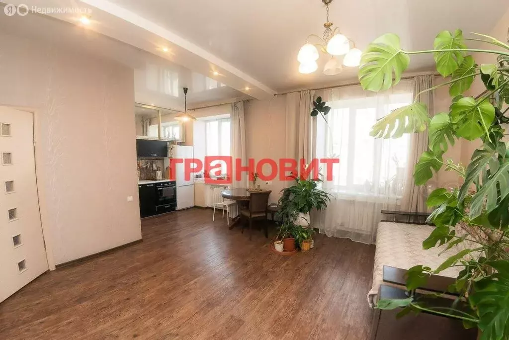 3-комнатная квартира: Новосибирск, улица Сибиряков-Гвардейцев, 38 (69 ... - Фото 0