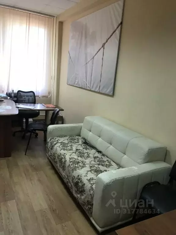 Помещение свободного назначения в Омская область, Омск просп. ... - Фото 0