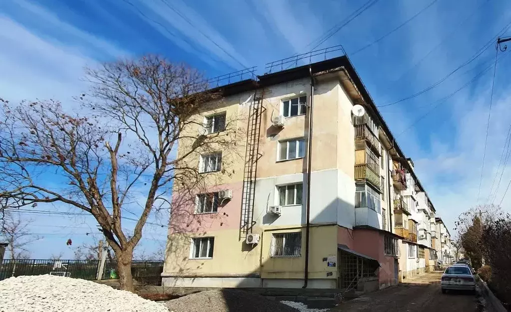 2-к кв. Крым, Саки ул. Строительная (43.7 м) - Фото 1