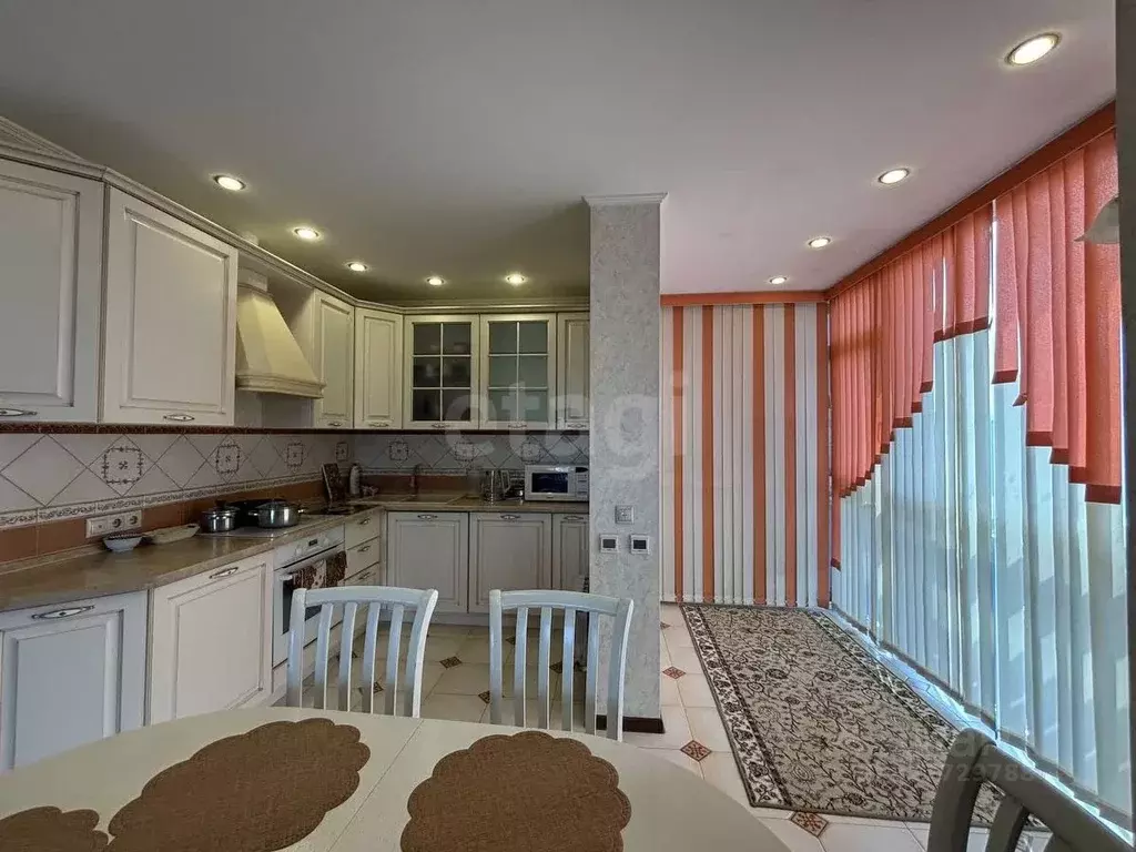 3-к кв. Красноярский край, Красноярск ул. Железнодорожников, 22Д (77.7 ... - Фото 2