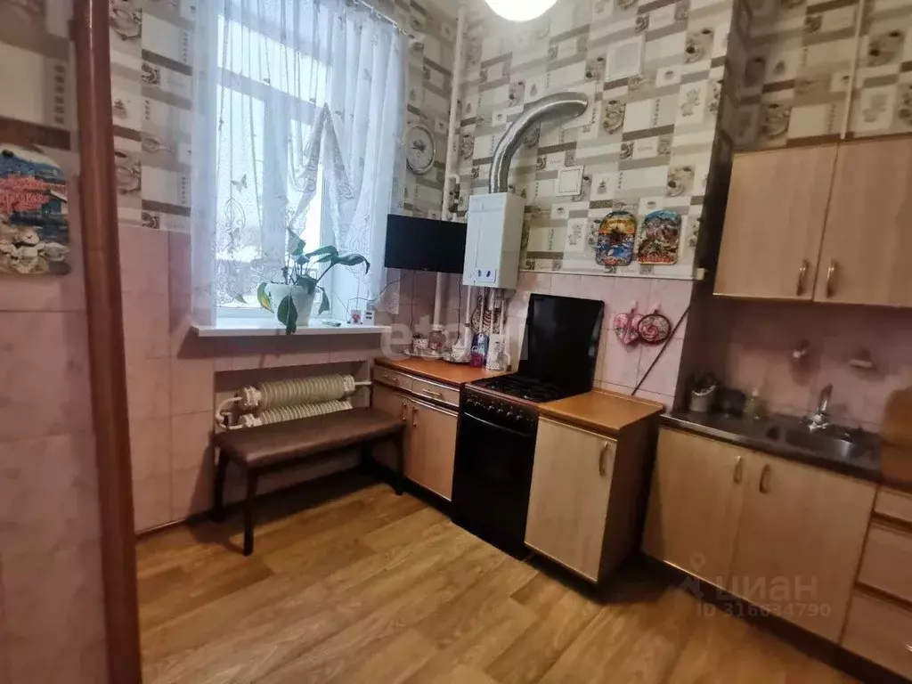 3-к кв. Архангельская область, Котлас Заводская ул., 11 (68.0 м) - Фото 0