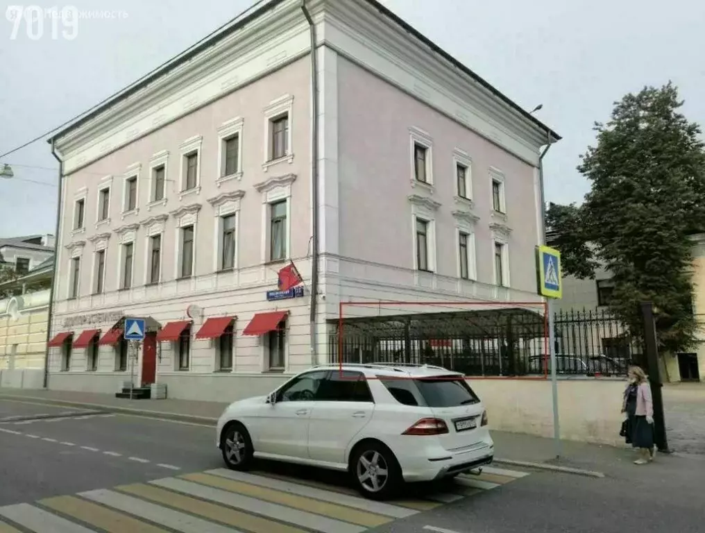 Помещение свободного назначения (647 м) - Фото 1