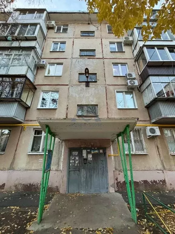 3-комнатная квартира: Оренбург, улица Юных Ленинцев, 8/2 (60.7 м) - Фото 1