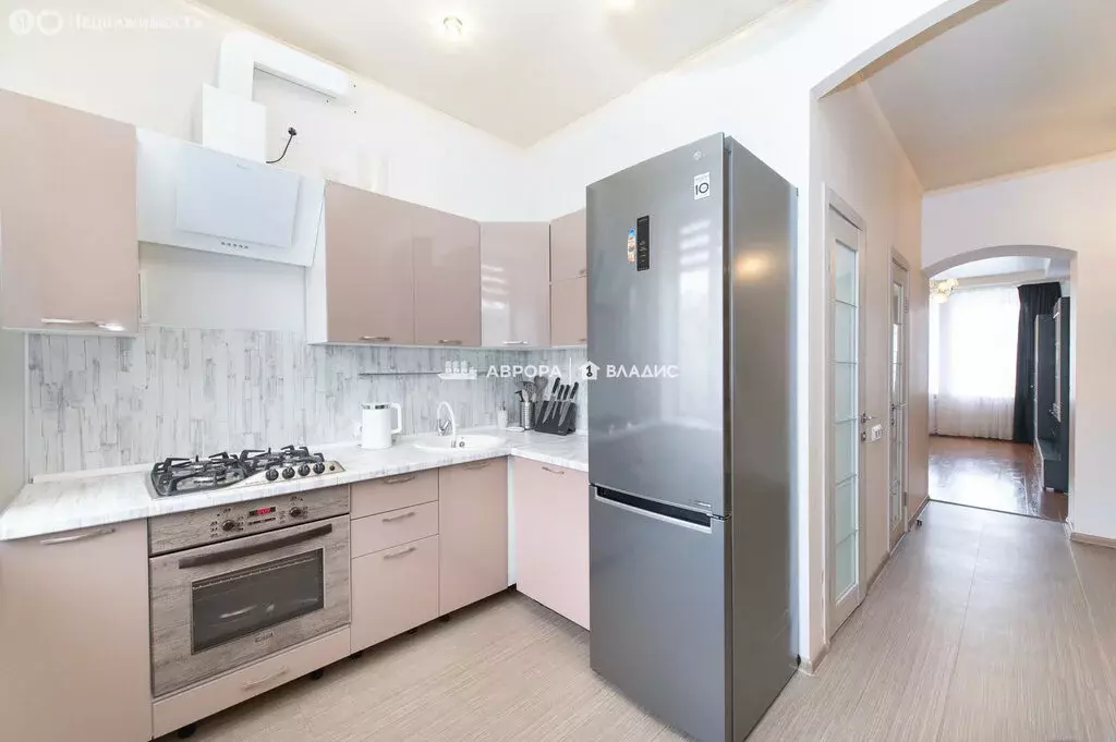 2-комнатная квартира: Магнитогорск, Ленинградская улица, 21 (55.6 м) - Фото 1