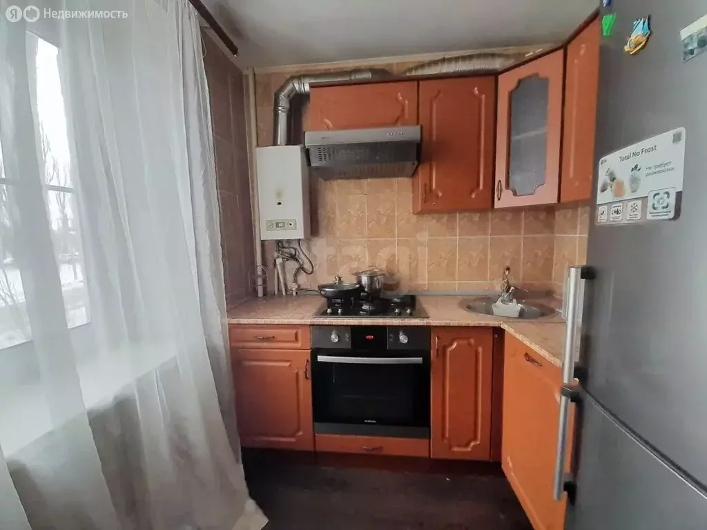 3-комнатная квартира: Балашов, улица Орджоникидзе, 2 (52 м) - Фото 1