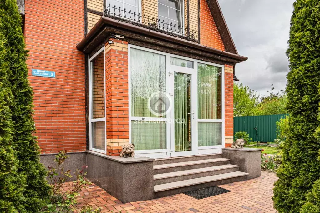 Дом в Калининградская область, Гурьевск ул. Кленовая, 3 (176 м) - Фото 2