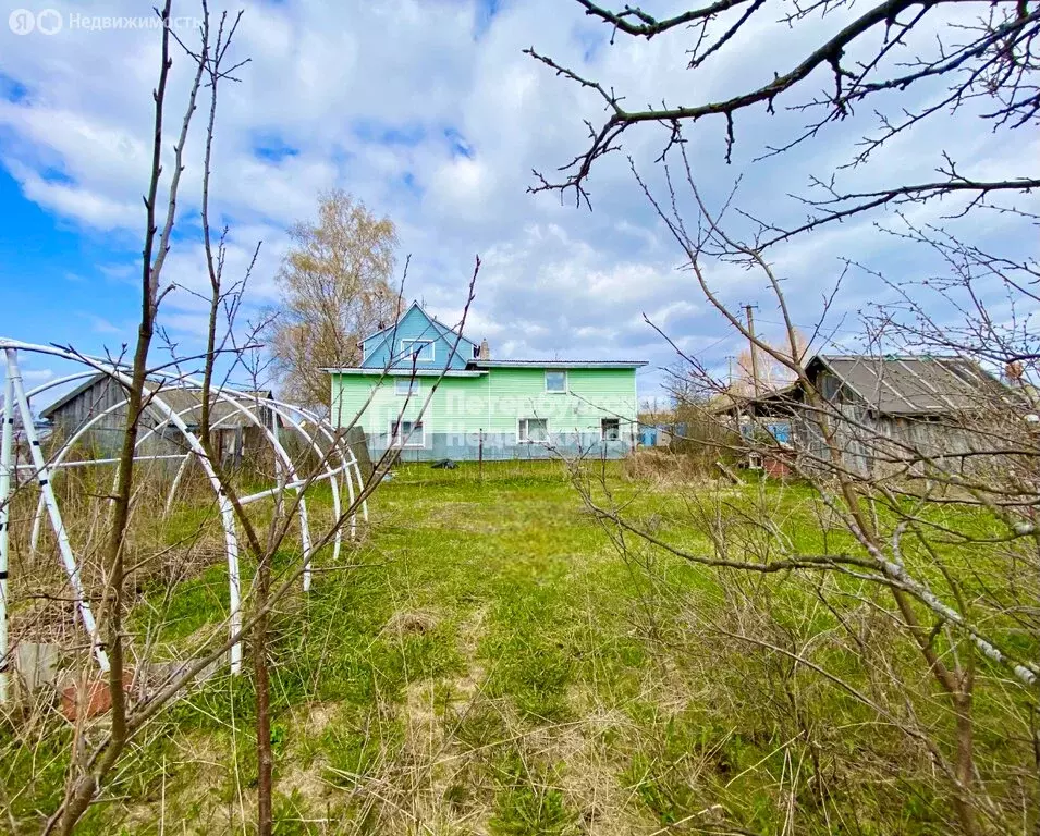 Дом в деревня Снегирёвка, Центральная улица (180 м) - Фото 0