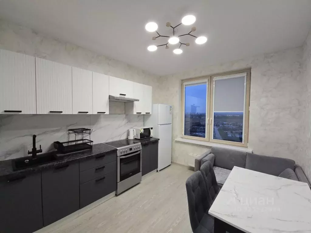 1-к кв. Москва ул. 1-я Нововатутинская, 1 (36.7 м) - Фото 1