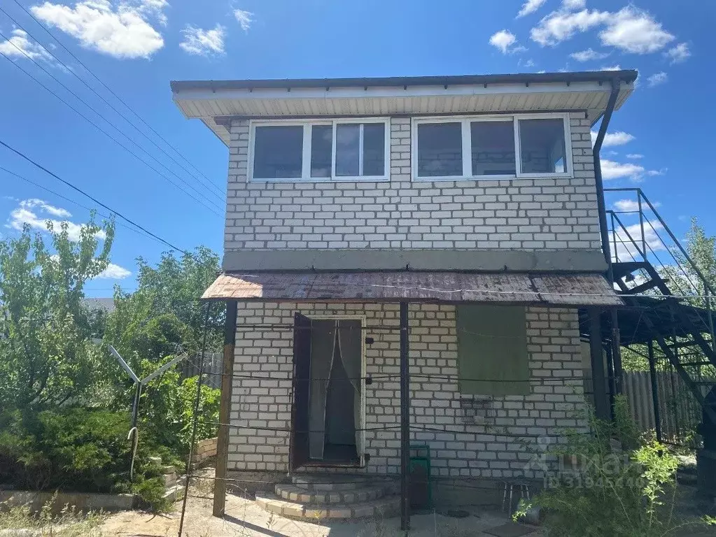 Дом в Волгоградская область, Волгоград ул. Джамбула Джабаева (37 м) - Фото 0
