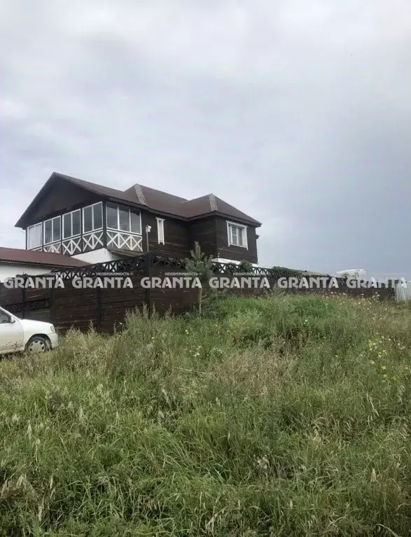 Дом в Красноярский край, Красноярск городской округ, пос. Солонцы пер. ... - Фото 1