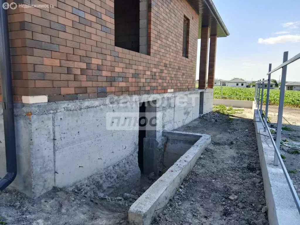 Дом в Ессентукская, улица им. Николая Овчинникова (150 м) - Фото 1