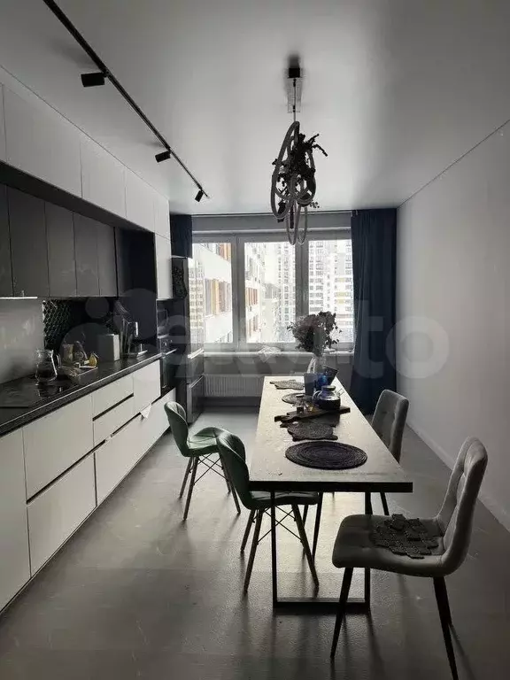 3-к. квартира, 100 м, 7/16 эт. - Фото 0