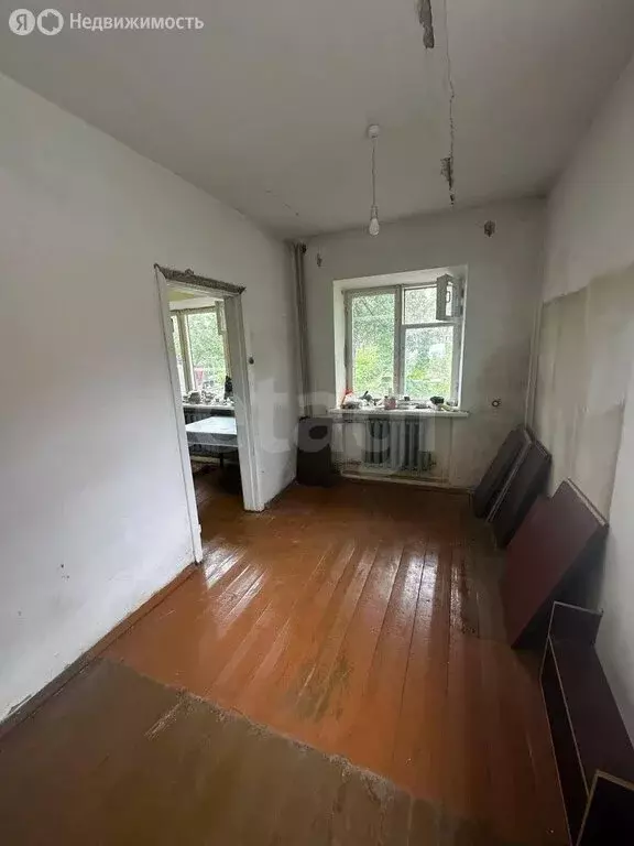 2-комнатная квартира: Камское, улица Пушкина, 10 (38.7 м) - Фото 1