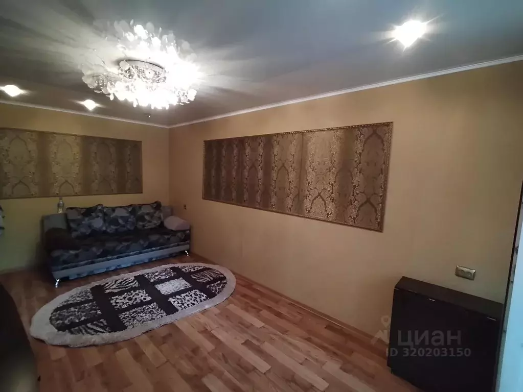 3-к кв. Алтайский край, Барнаул ул. Попова, 42 (64.0 м) - Фото 0