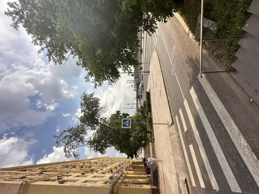 Продается 2-комнатная квартира - Фото 1
