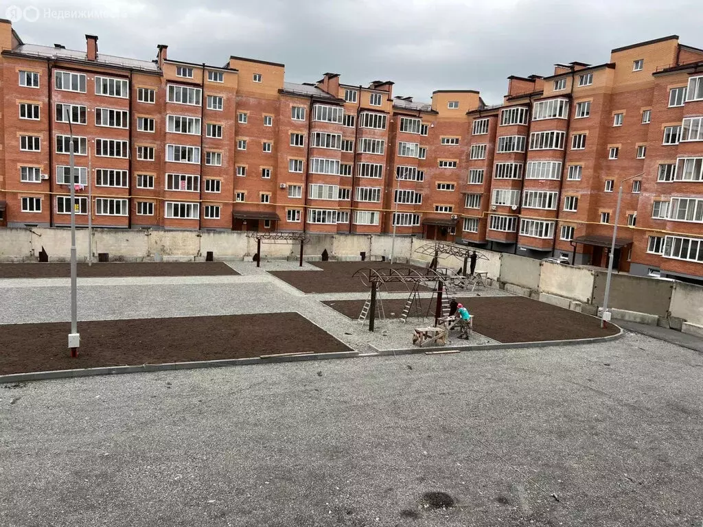 2-комнатная квартира: Владикавказ, улица Хадарцева, 41 (82 м) - Фото 1
