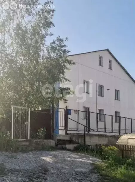2-комнатная квартира: Искитим, улица Белинского, 44 (54 м) - Фото 1