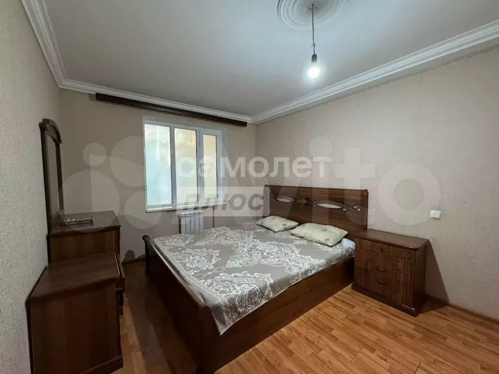 2-к. квартира, 70 м, 2/5 эт. - Фото 0