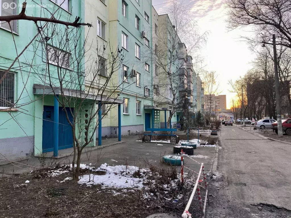 3-комнатная квартира: Таганрог, улица Циолковского, 30 (52 м) - Фото 0