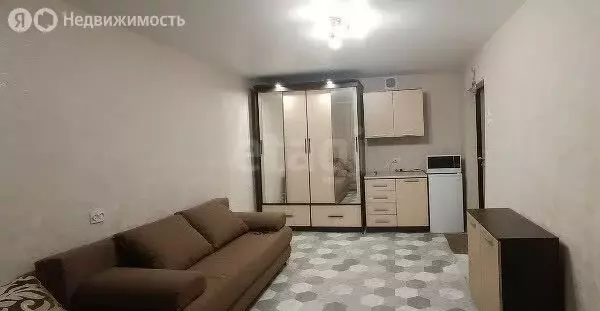 1к в -комнатной квартире (19 м) - Фото 0