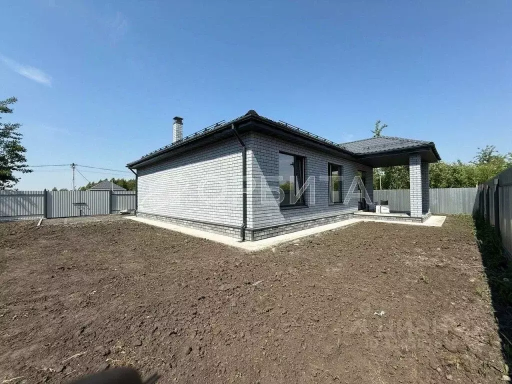 Дом в Тюменская область, Тюмень ул. Григория Алексеева (120 м) - Фото 0