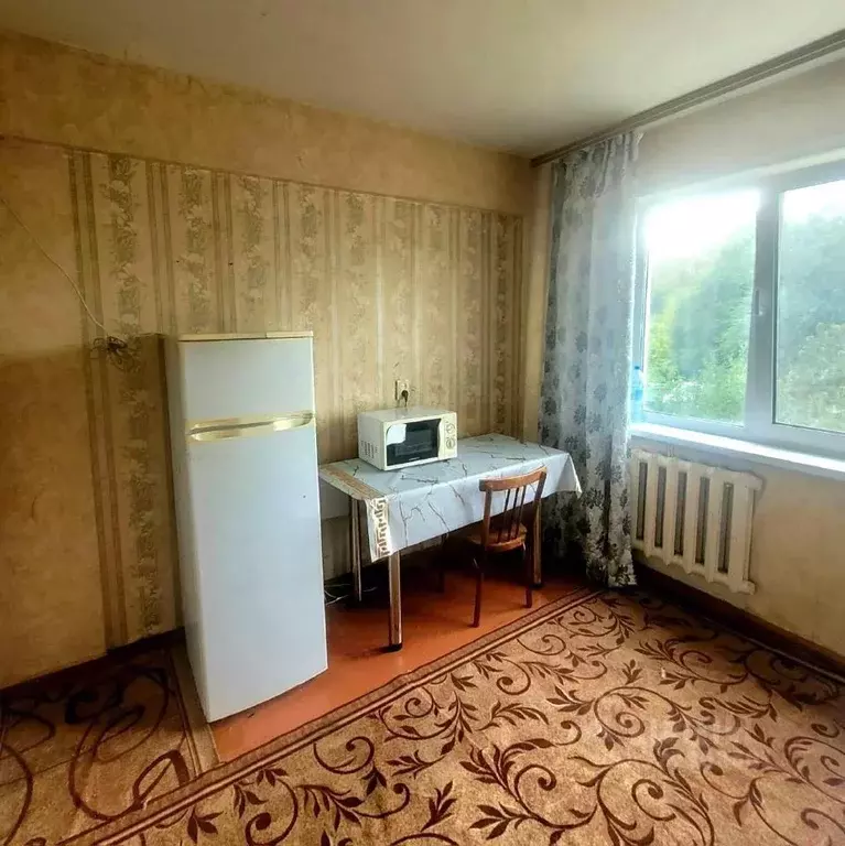 Комната Омская область, Омск ул. 2-я Любинская, 2Б (10.5 м) - Фото 2