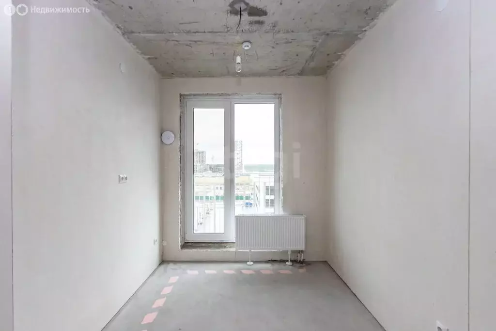 Квартира-студия: Тюмень, улица Геннадия Райкова, 19 (23.9 м) - Фото 1