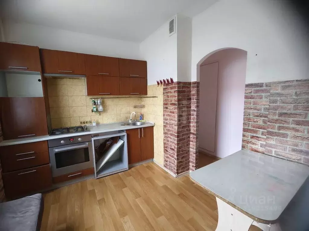 2-к кв. Калининградская область, Советск Каштановая ул., 8В (59.5 м) - Фото 0