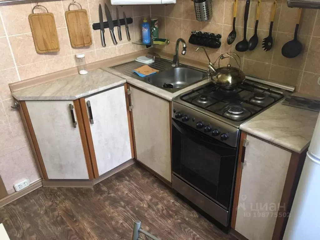 Комната Москва ул. Героев Панфиловцев, 14К1 - Фото 1