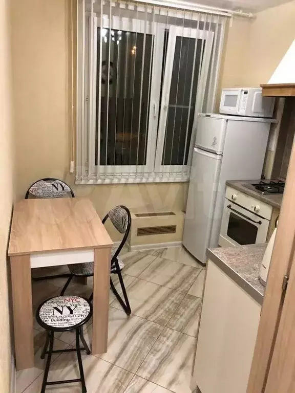 1-к. квартира, 33 м, 2/9 эт. - Фото 1