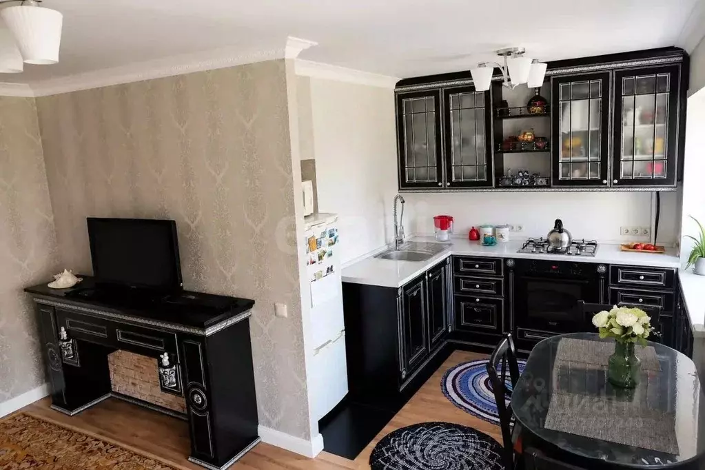 3-к кв. Алтайский край, Барнаул ул. Германа Титова, 16 (55.1 м) - Фото 2