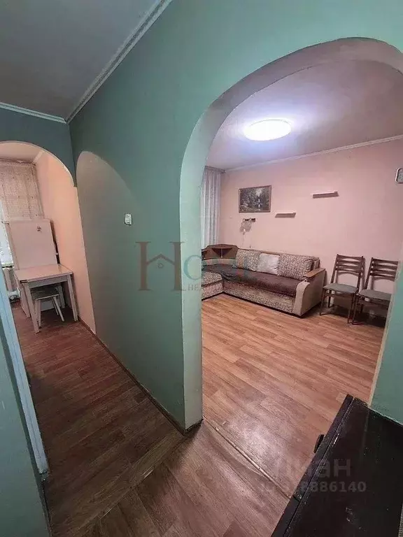 1-к кв. Новосибирская область, Новосибирск Линейная ул., 35 (33.0 м) - Фото 0