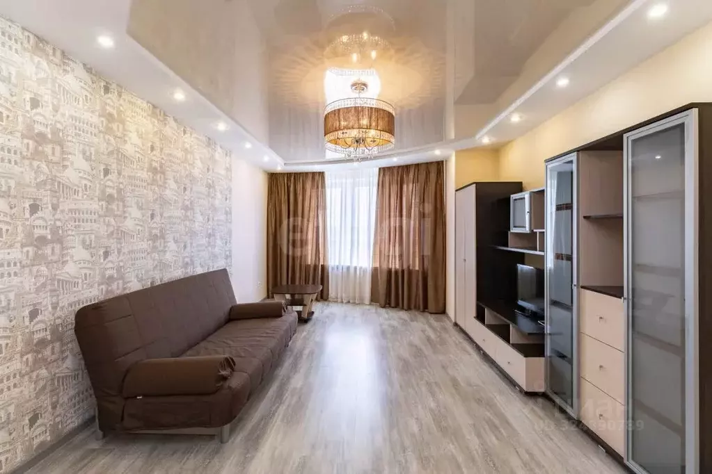 1-к кв. Тюменская область, Тюмень Индустриальная ул., 34 (54.3 м) - Фото 1