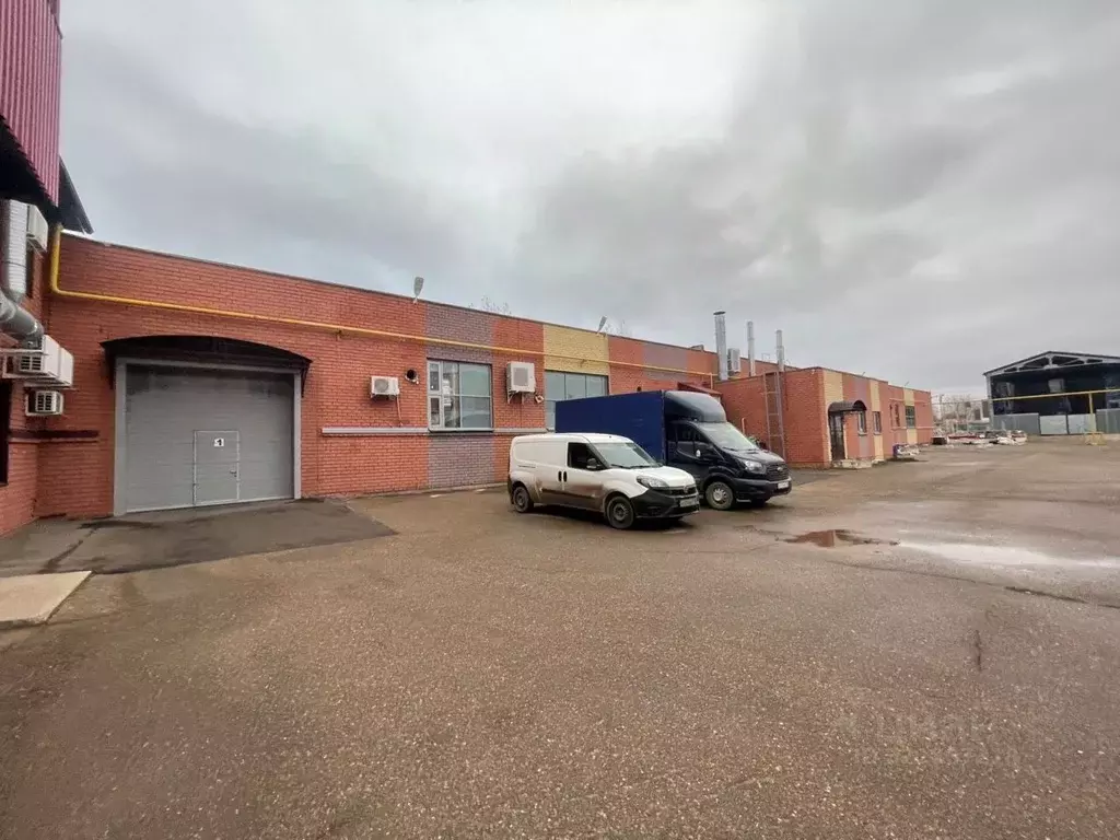 Склад в Татарстан, Казань ул. Аделя Кутуя, 124с2 (2049 м) - Фото 1