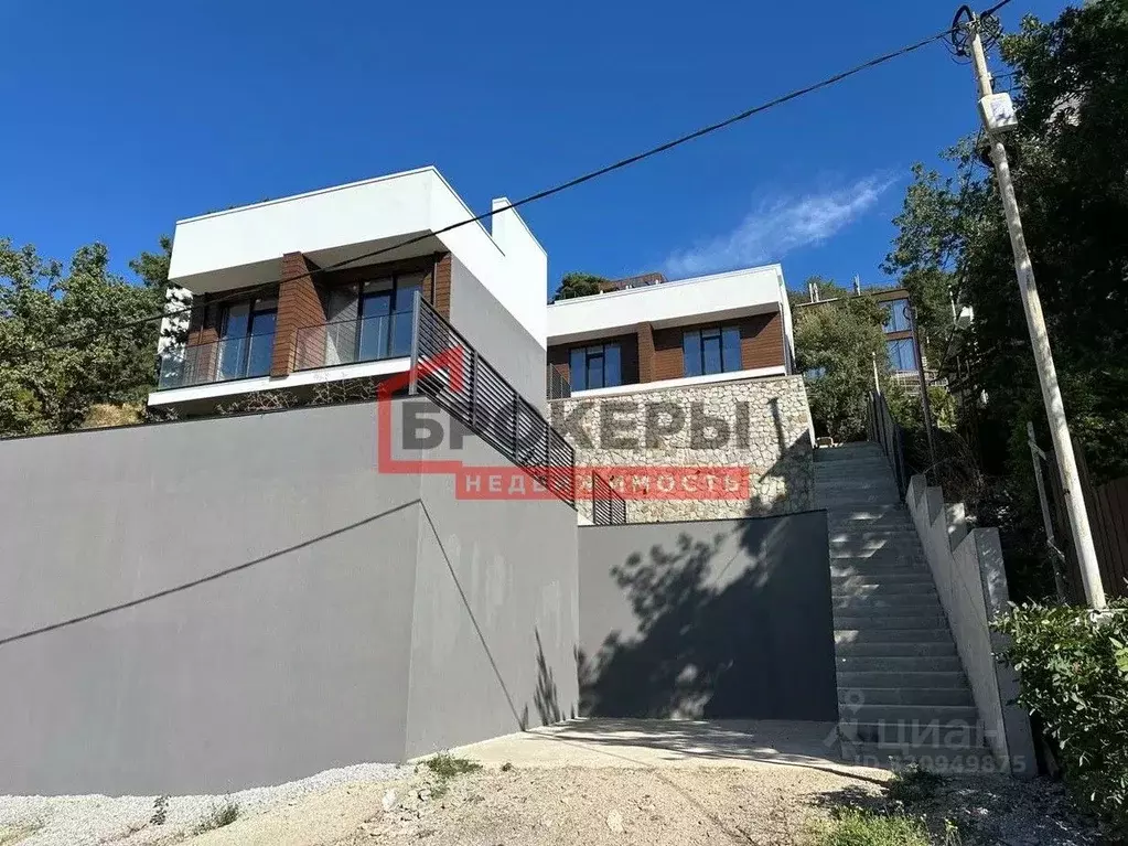 Дом в Крым, Ялта ул. Большевистская, 1 (271 м) - Фото 1