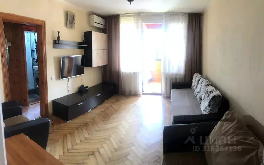 2-к кв. Краснодарский край, Сочи Гагарина мкр, бул. Цветной, 8 (43.0 ... - Фото 0