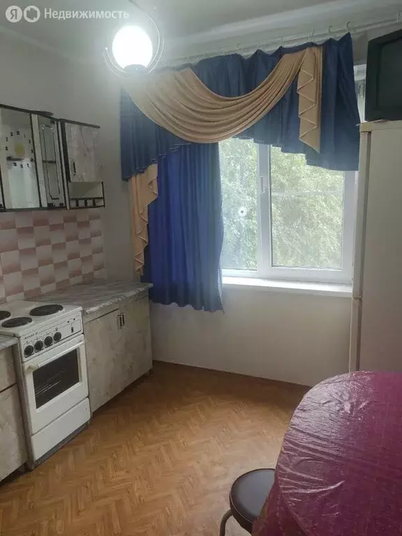 2-комнатная квартира: Старый Оскол, микрорайон Жукова, 23 (48.6 м) - Фото 1