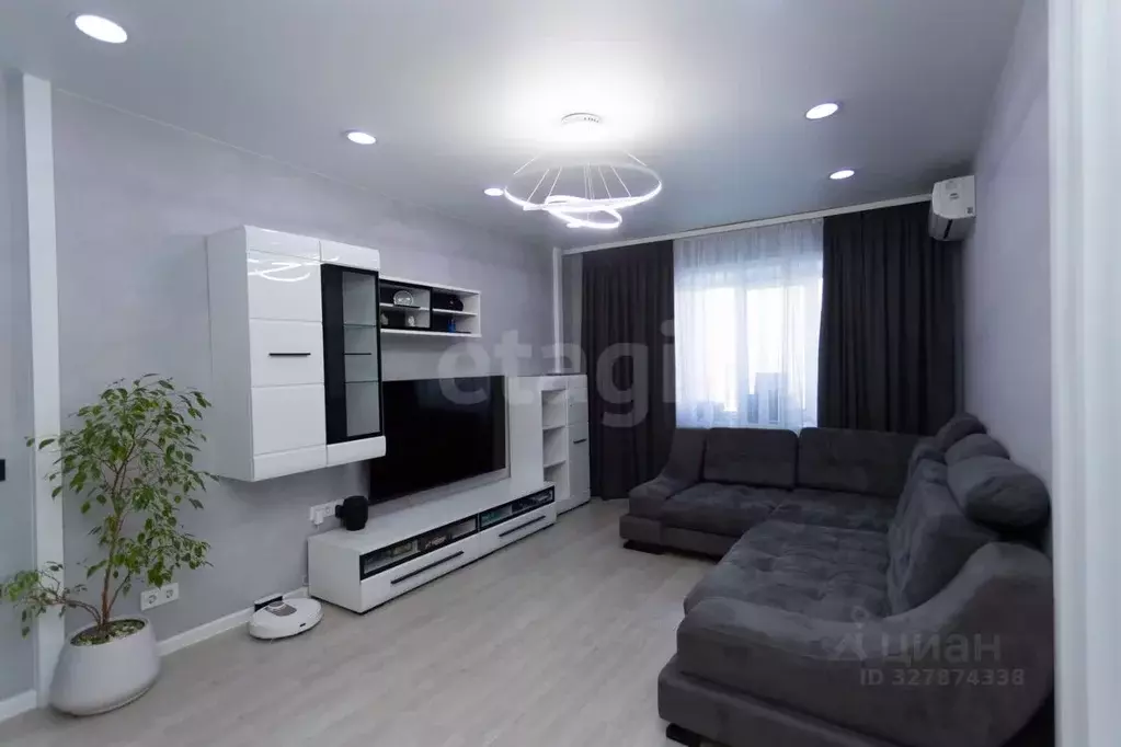 3-к кв. Хабаровский край, Хабаровск Совхозная ул., 31А (77.6 м) - Фото 1