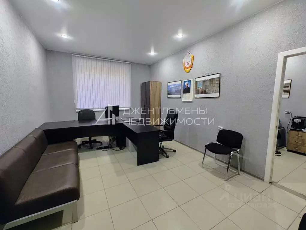 Помещение свободного назначения в Пензенская область, Пенза Военный ... - Фото 1