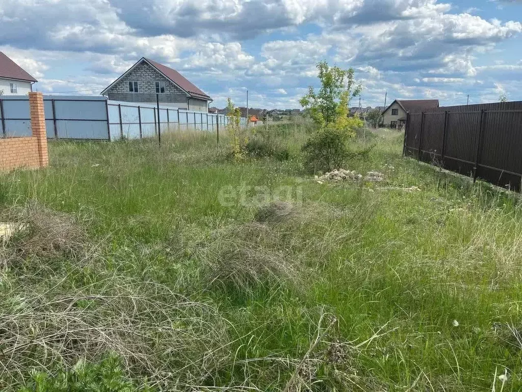 Участок в Белгородская область, Старый Оскол ул. Северская (8.0 сот.) - Фото 0