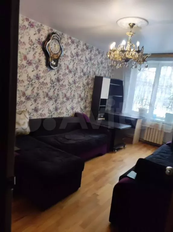 Комната 15 м в 3-к., 2/9 эт. - Фото 0