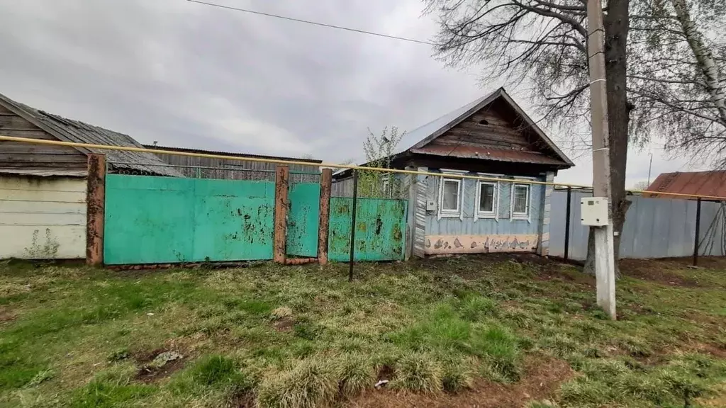 Дом в Татарстан, Елабужский район, Альметьевское с/пос, с. Альметьево ... - Фото 0