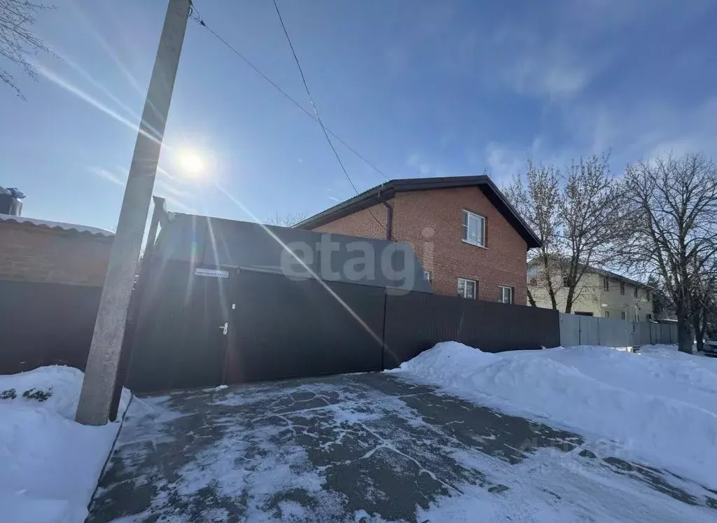 Дом в Ростовская область, Азовский район, Обильненское с/пос, пос. ... - Фото 1