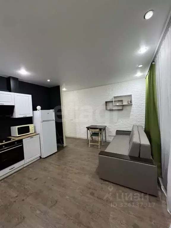 Студия Ямало-Ненецкий АО, Новый Уренгой просп. Губкина, 19 (35.0 м) - Фото 2