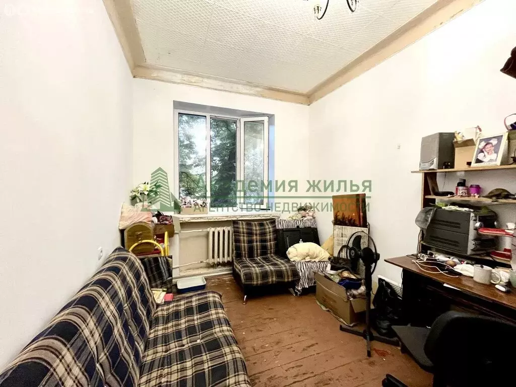 1к в 3-комнатной квартире (15 м) - Фото 0